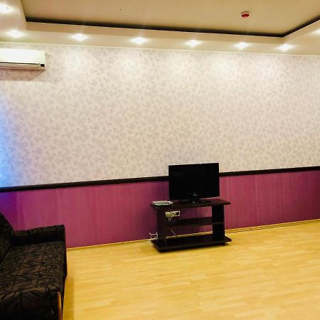 Hotel Miami Харков Екстериор снимка