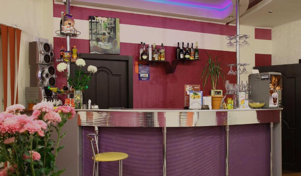 Hotel Miami Харков Екстериор снимка