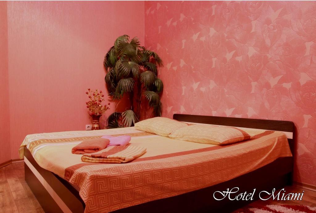 Hotel Miami Харков Екстериор снимка