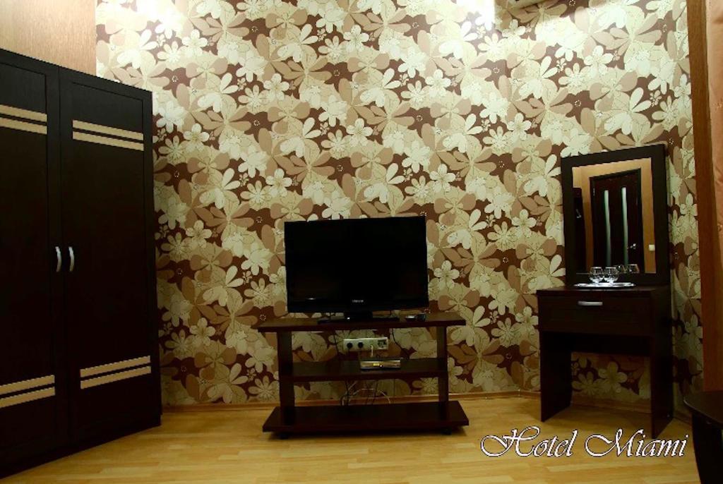 Hotel Miami Харков Екстериор снимка