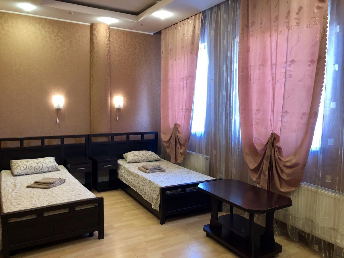 Hotel Miami Харков Екстериор снимка