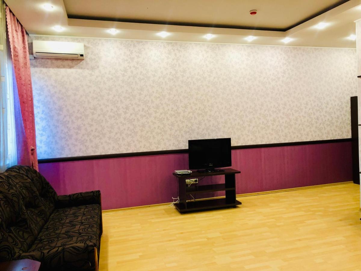 Hotel Miami Харков Екстериор снимка